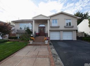 2528 Randy Ln, Bellmore, NY 11710