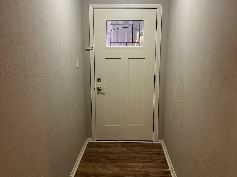6213 NW Birch Ave — Photo 3