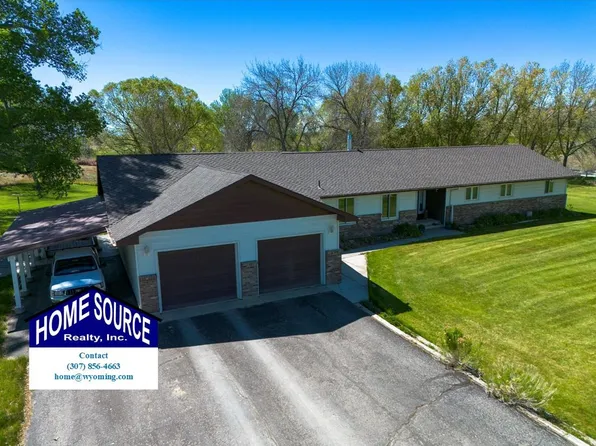 635 W Mountain View Dr, Riverton, WY 82501