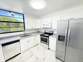 1746 NW 55th Ave, Fort Lauderdale, FL