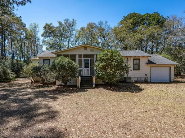 2104 River Rd, Johns Island, SC 29455