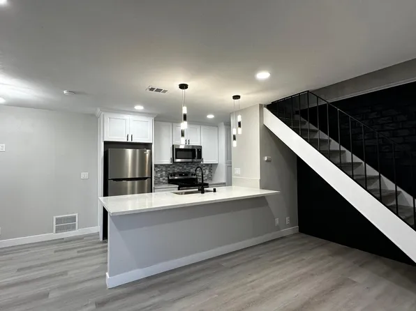 212 Coy Dr APT 3, San Jose, CA 95123