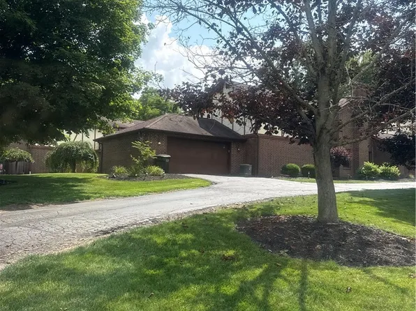 3895 Indian Run Dr Unit 12, Canfield, OH 44406