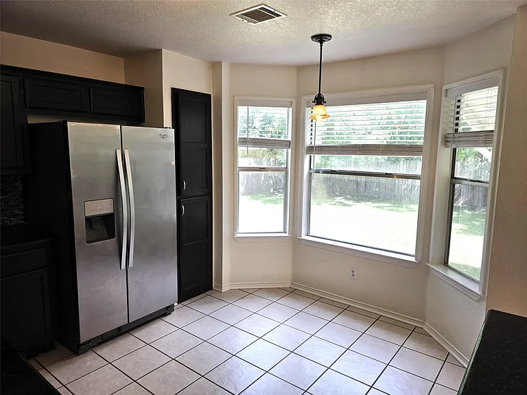 1600 Hollow Tree Blvd — Photo 7