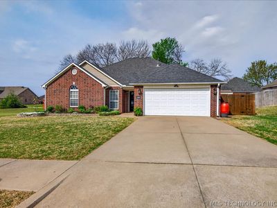 1909 Richmond Dr, Bartlesville, OK, 74006