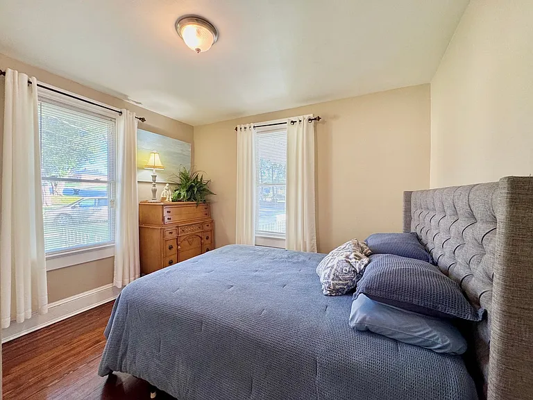 224 E Danville St — Photo 10