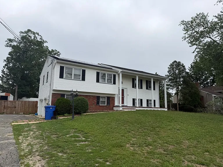 536 Skylark Dr — Photo 12