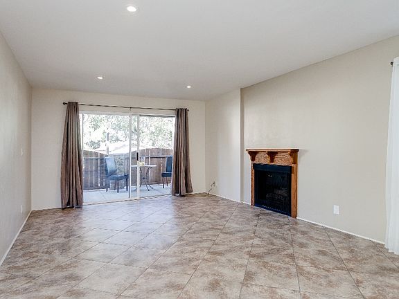 5th image of 609 Canada St APT F