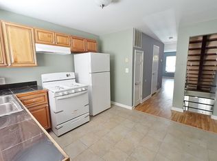 3325 Noble St, Baltimore, MD 21224