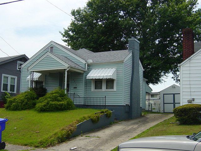 1st image of 2913 Cypress St