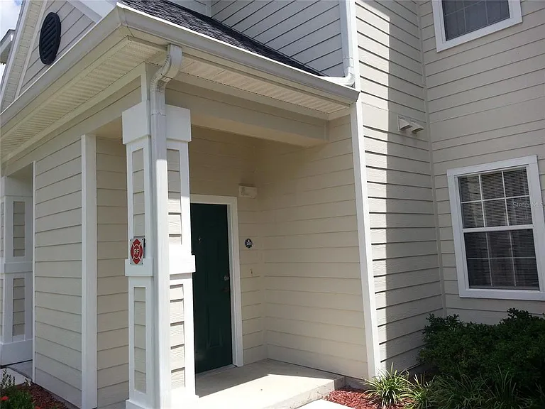 200 Southern Pecan Cir #203 — Photo 2