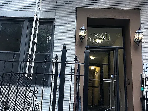411 E 85th St APT 4D, New York, NY 10028