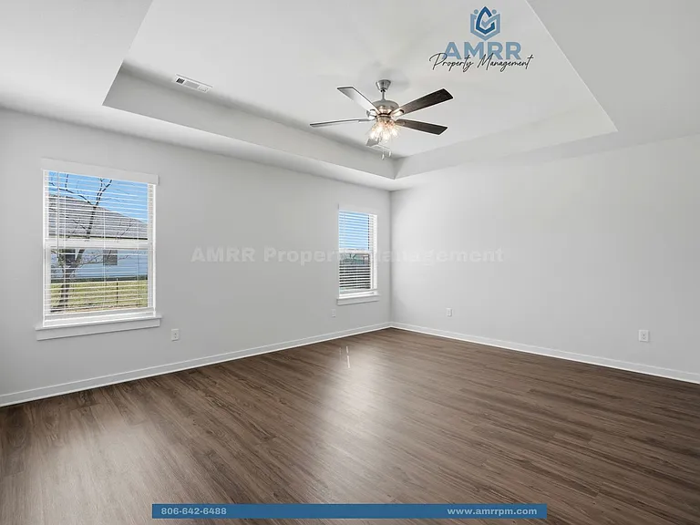 400 Cattleman Ln — Photo 15