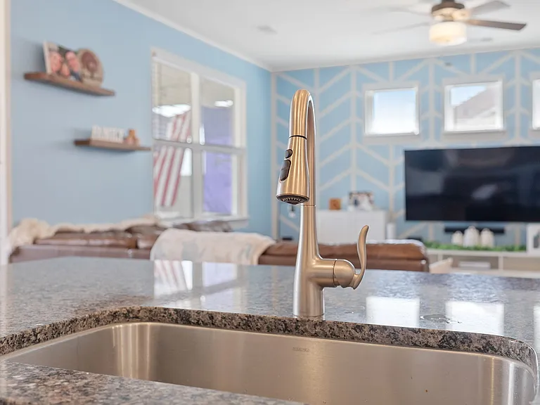 173 Greenwich Dr — Photo 11