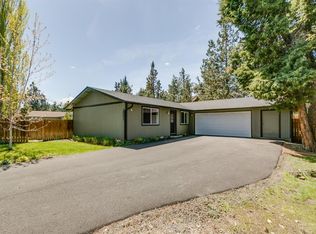 2851 NE Daggett Ln, Bend, OR 97701