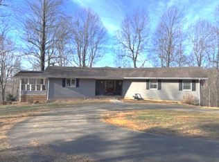 3694 Mount Gilboa Rd, Campbellsville, KY 42718