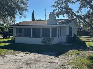 2302 33rd Avenue Dr E, Bradenton, FL 34208