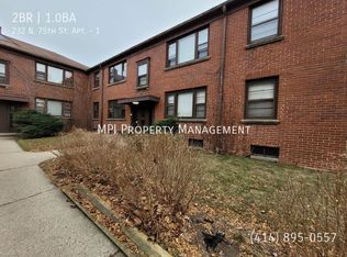 232 N 75th St APT 1, Milwaukee, WI 53213