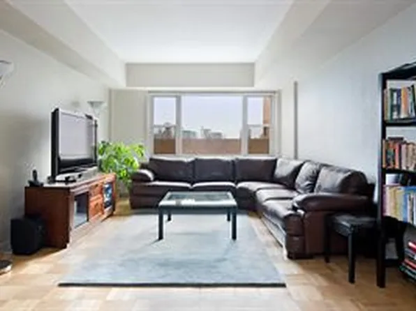 60 East 8th Street image 1 of 6
