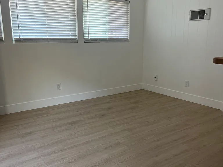 2125 Reed Ave #101 — Photo 6