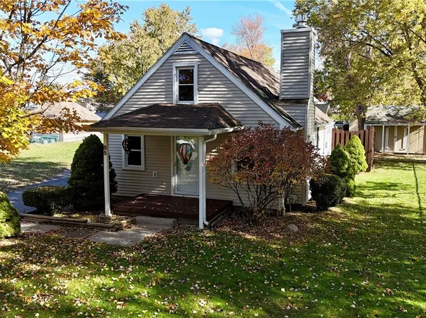 85 Rose Ave, West Seneca, NY 14224