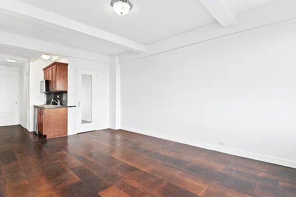 Rented by Blackwater Associates Inc. | media 28