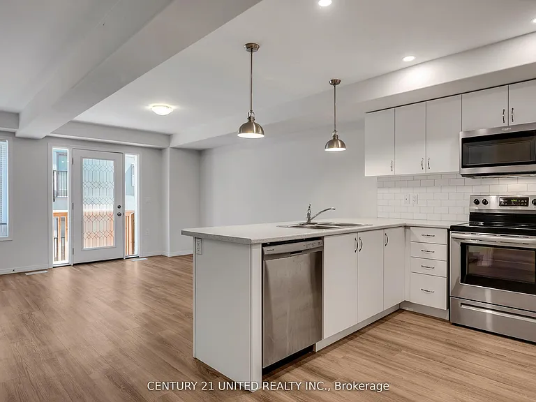 1630 Hetherington Dr #4 — Photo 8