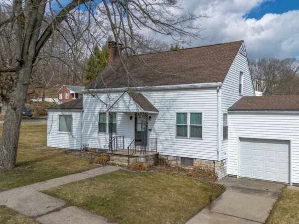 2714 3rd St, Altoona, PA 16601