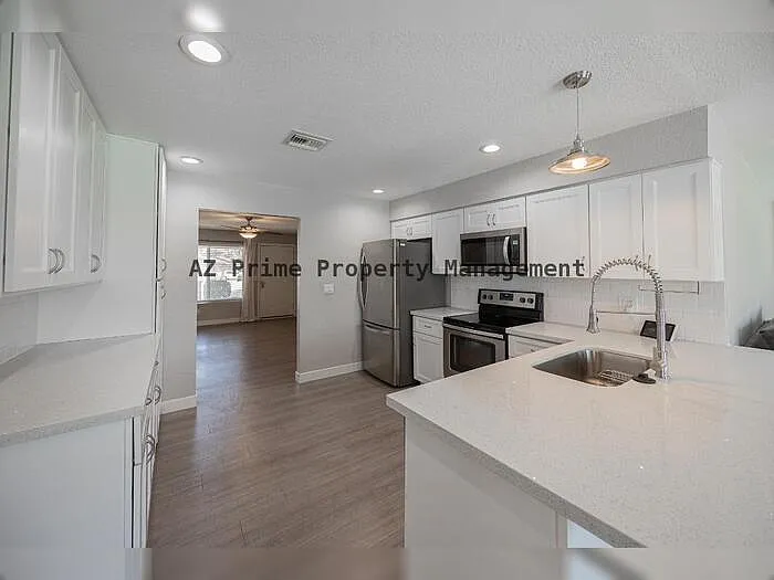 3715 E Sweetwater Ave — Photo 7