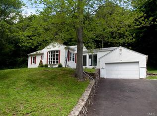 89 Payne Rd, Bethel, CT 06801