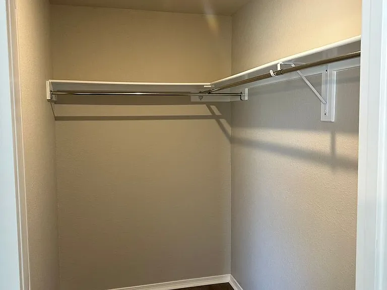 5115 Yukon Dr — Photo 9