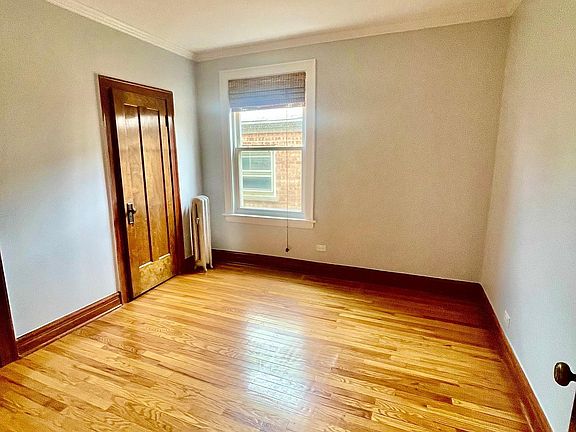 2nd image of 4940 N Mozart St #2
