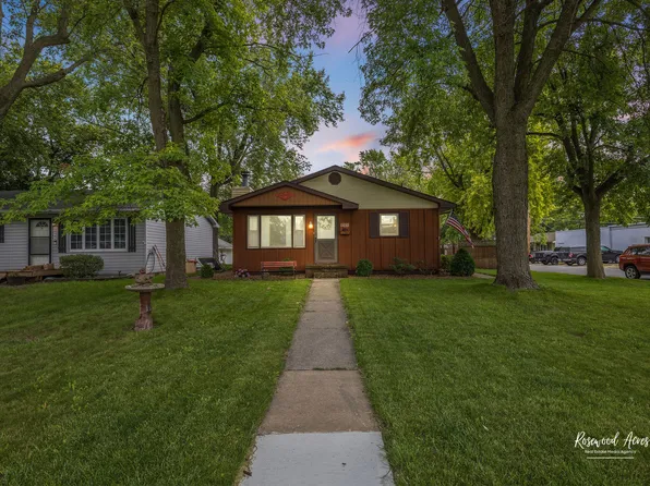 1410 E Broadway St, Bradley, IL 60915
