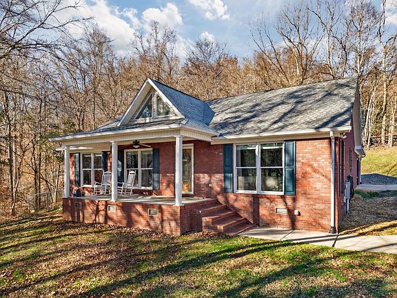 3rd image of 113 Poorhouse Rd