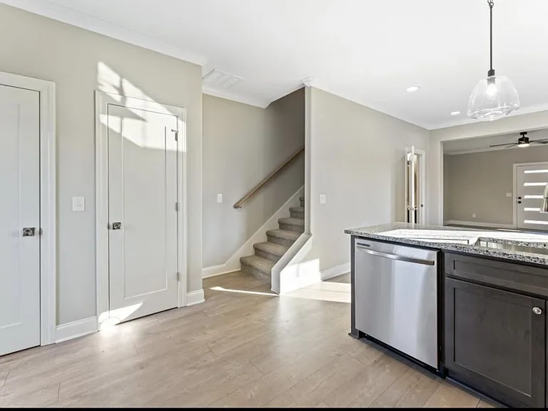 1403 Rebecca Johns Dr — Photo 5