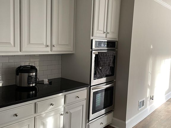 5th image of 835 Lockriver Way #14926255