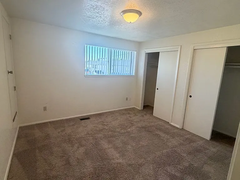 1228 S Juniper St — Photo 27