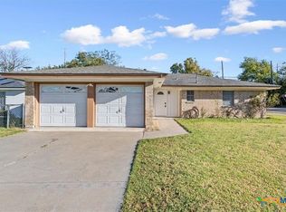 907 Willowbrook St, Copperas Cove, TX 76522