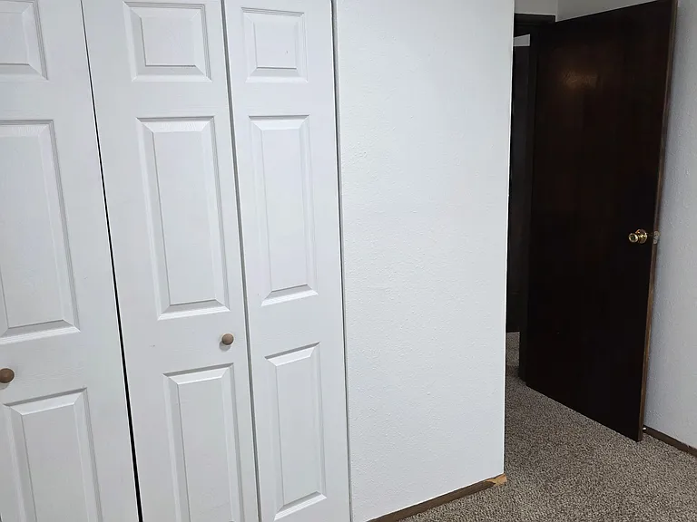 618 Heritage Dr #12 — Photo 8
