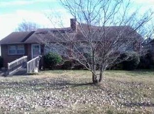 905 7th St, Altavista, VA 24517