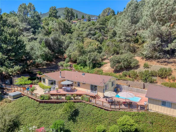3295 S Lake Ct, Kelseyville, CA 95451
