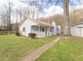 410 Elk River Rd, Procious, WV 25164
