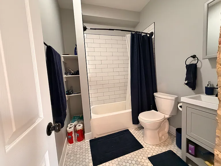 1645 S Miller St #2R — Photo 6