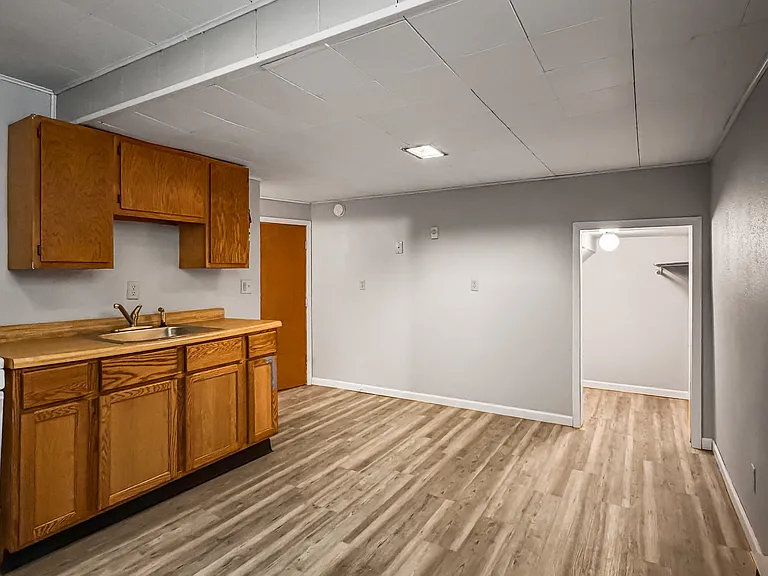 1009 2nd Ave N #6 — Photo 5