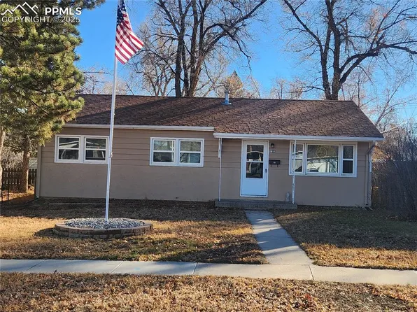 2891 Merry Ln, Colorado Springs, CO 80909