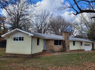 616 Freeman Rd, Neosho, MO 64850