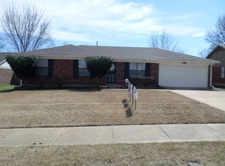 6807 Smokey Ln, Memphis, TN 38141