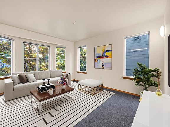 4th image of 1214 Boylston Ave APT 202