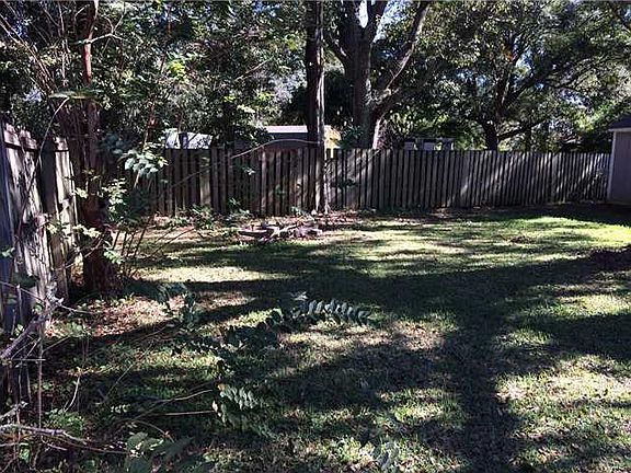 5th image of 5531 Plantation Oaks Dr