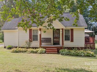 107 Easy St, Concord, NC 28027